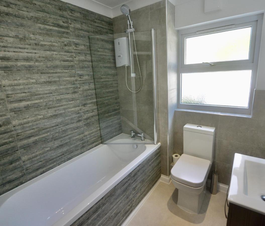 Torquaytownhouse With Hot Tub 200m From - Free Wifi Sky Glass Holiday home Torquay